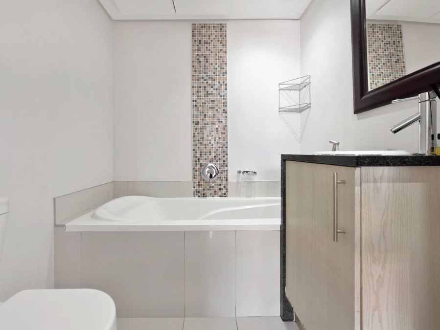 2 Bedroom Property for Sale in De Waterkant Western Cape